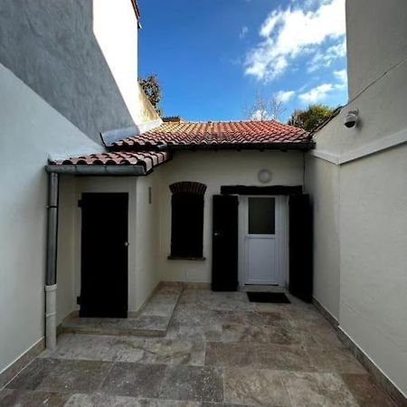 Maison Cosy Apartment มงโตบ็อง ภายนอก รูปภาพ